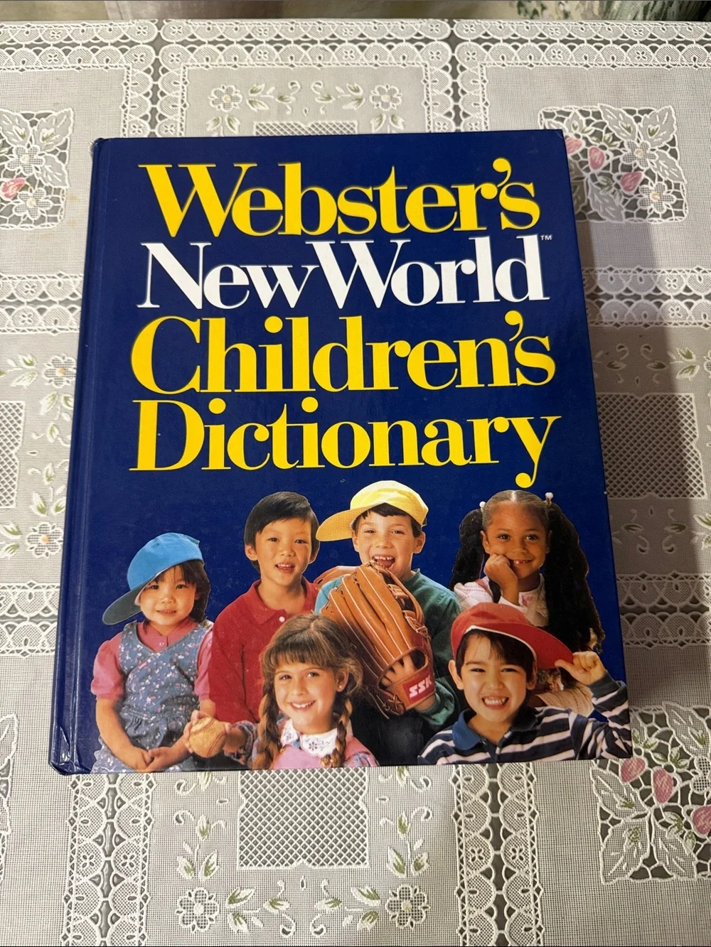 New World Children's Dictionary - Blue